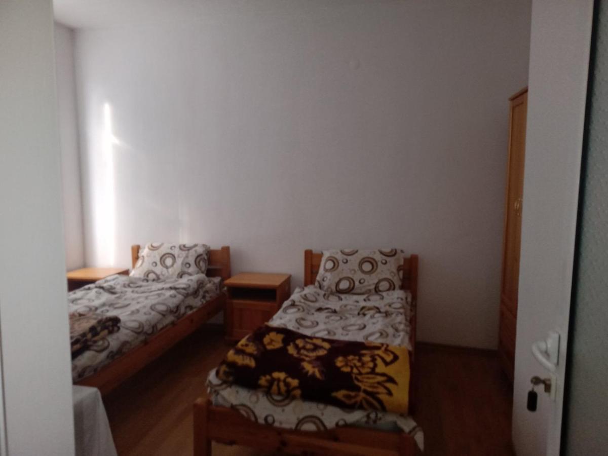 Хотел Оренда Dupnitsa Buitenkant foto